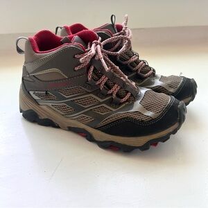 Size 2 Merrell Waterproof boots, EUC hiking boots
